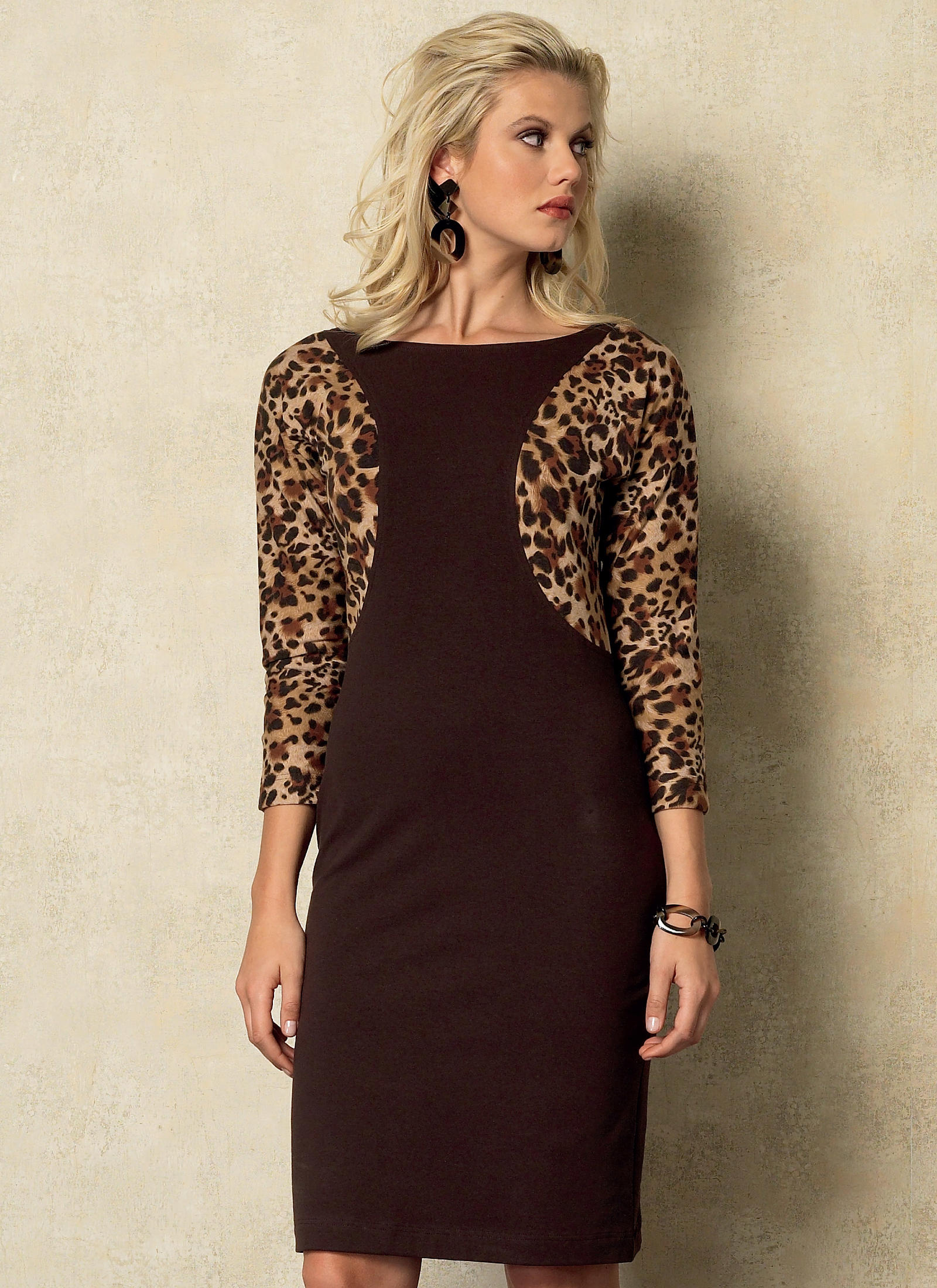 Very Easy Vogue - V8919 - Pattern Review