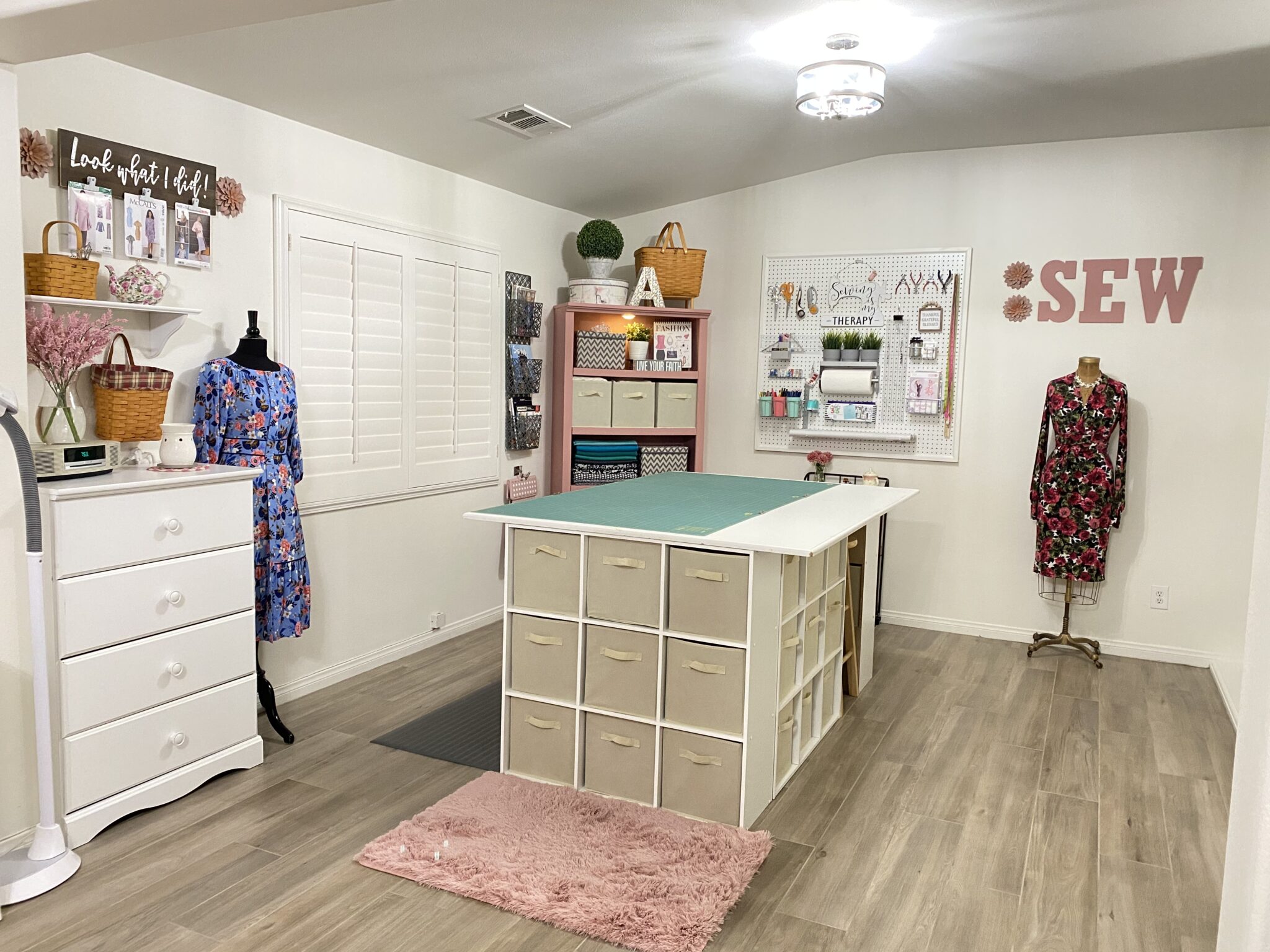 My new sewing station made from IKEA components. : r/sewing