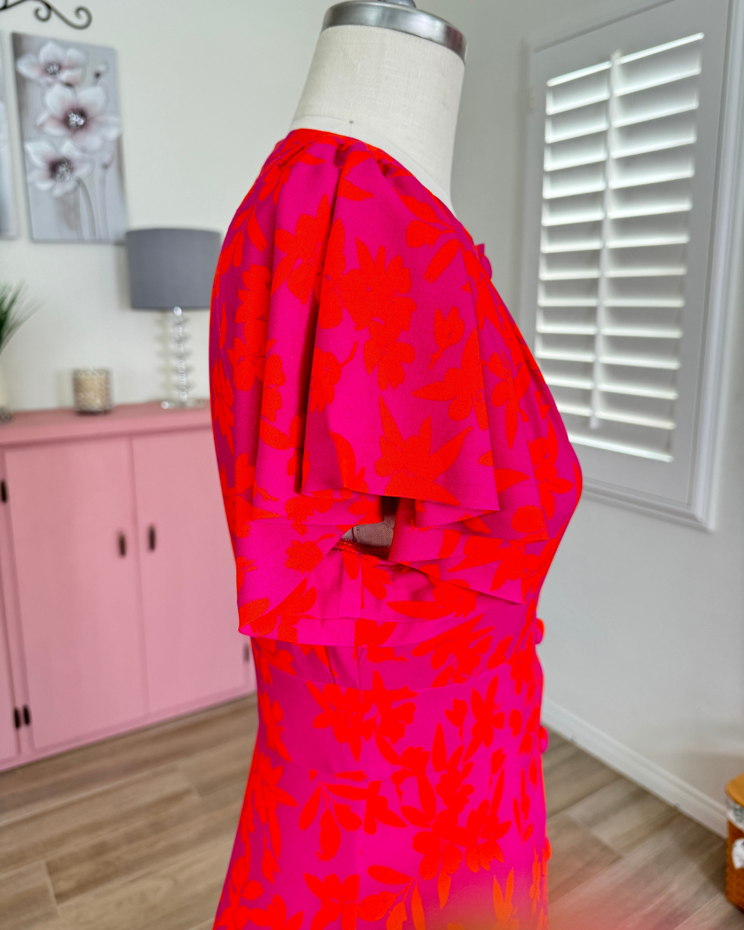 FLUTTER SLEEVER MAXI DRESS