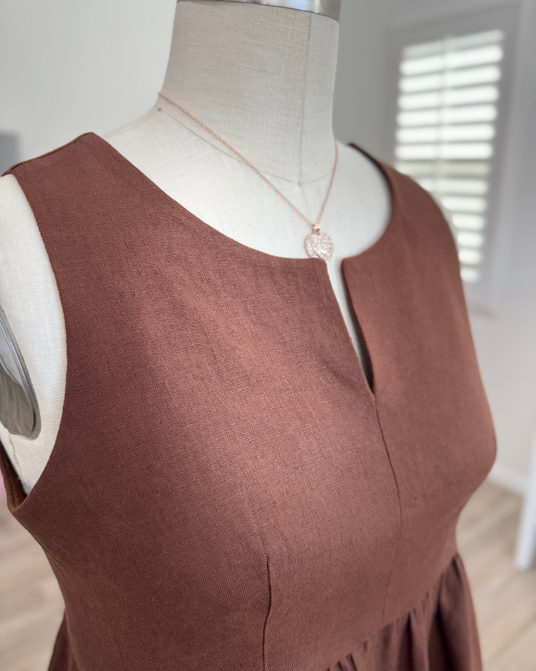 LINEN SUMMER DRESS