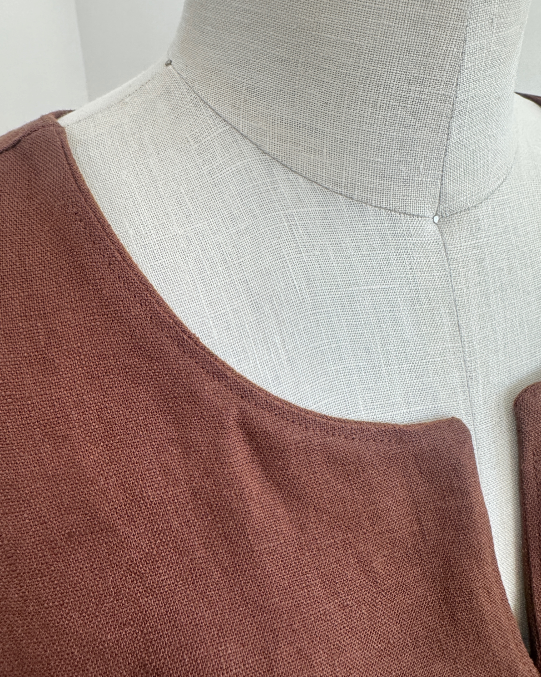 LINEN SUMMER DRESS