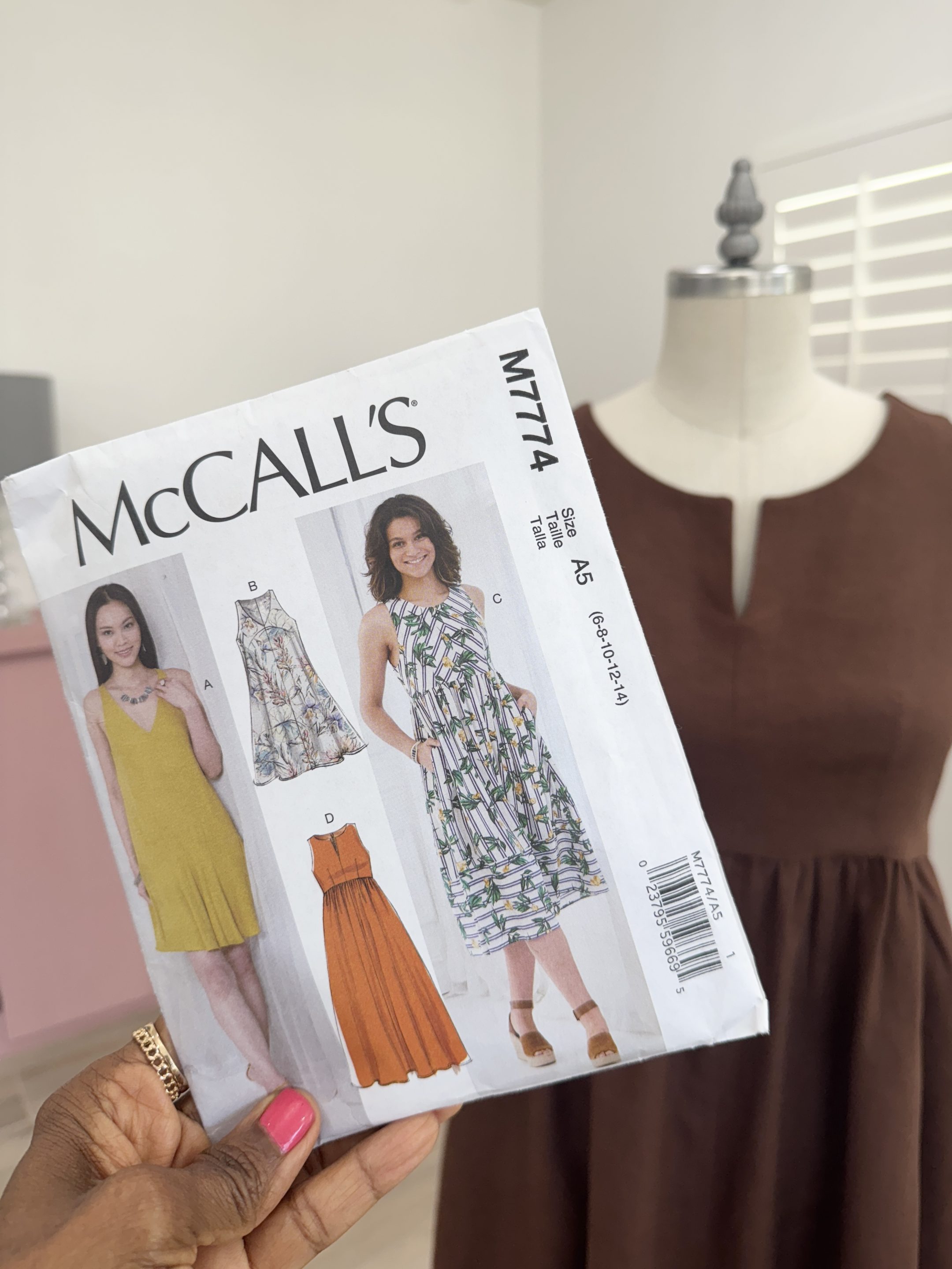 LINEN SUMMER DRESS