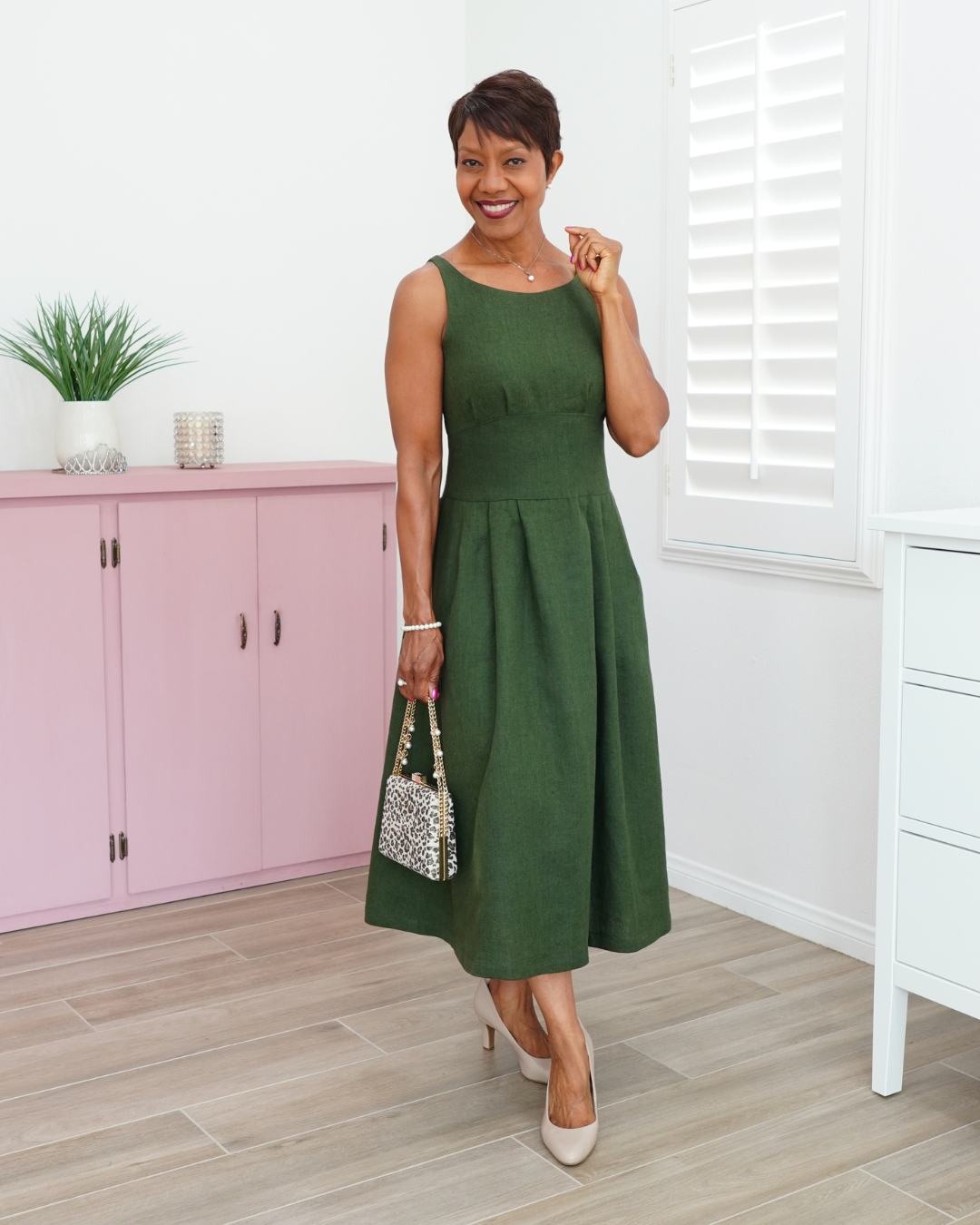 FIT & FLARE DRESS