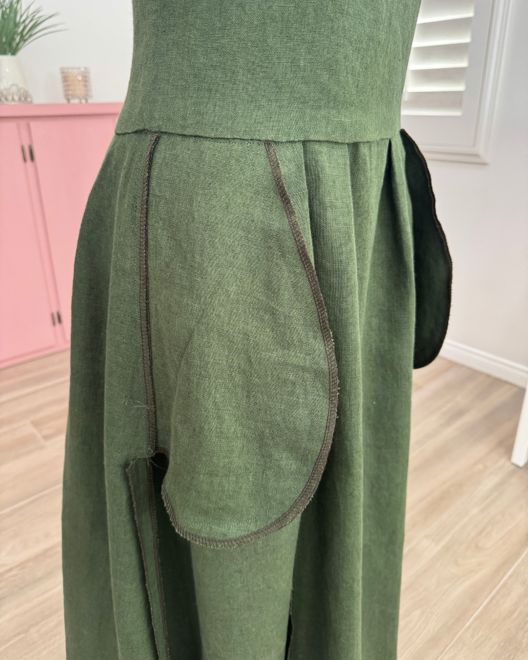 FIT & FLARE DRESS