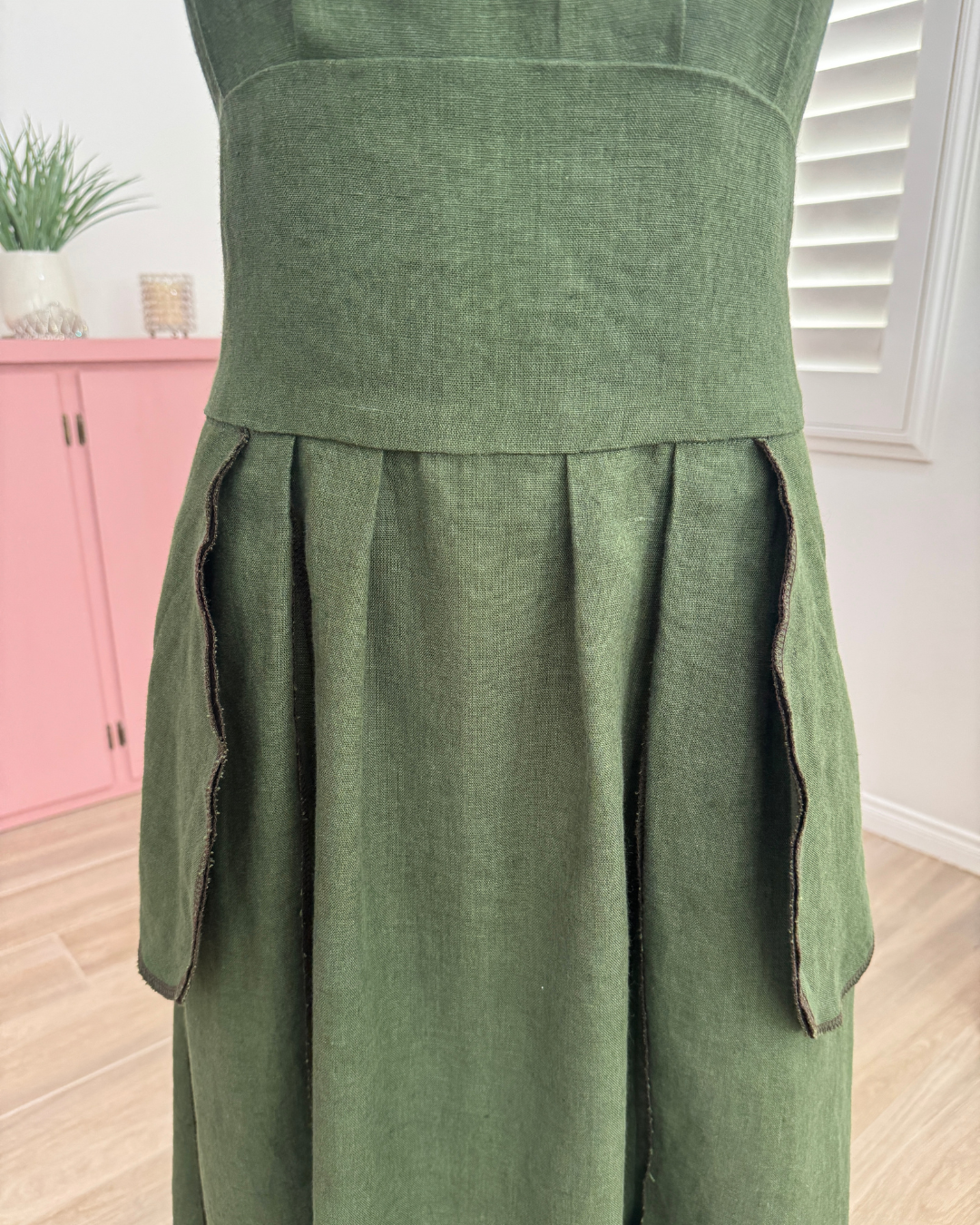 FIT & FLARE DRESS