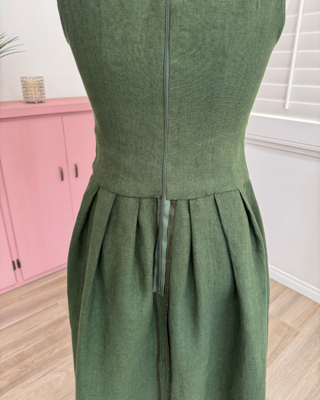 FIT & FLARE DRESS
