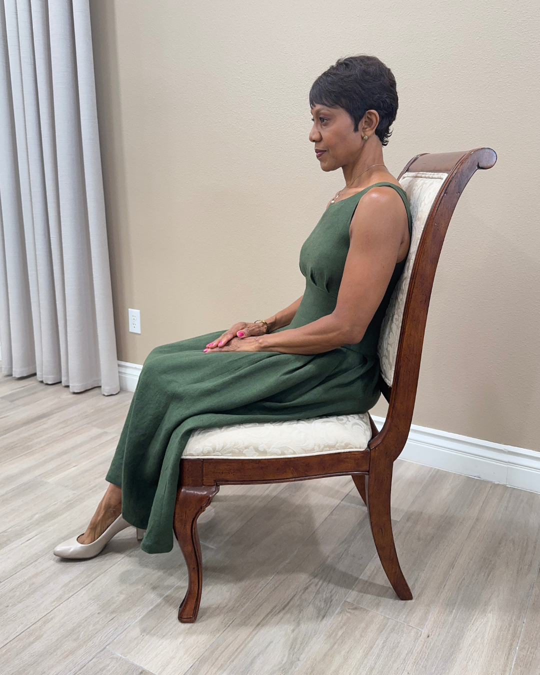 FIT & FLARE DRESS