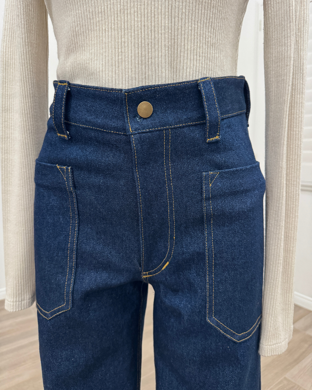 DENIM JACKET & JEANS